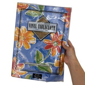 Vintage Vinyl Flannel Back Tablecloth Fashion Industries 60x84 Oval Floral Blue